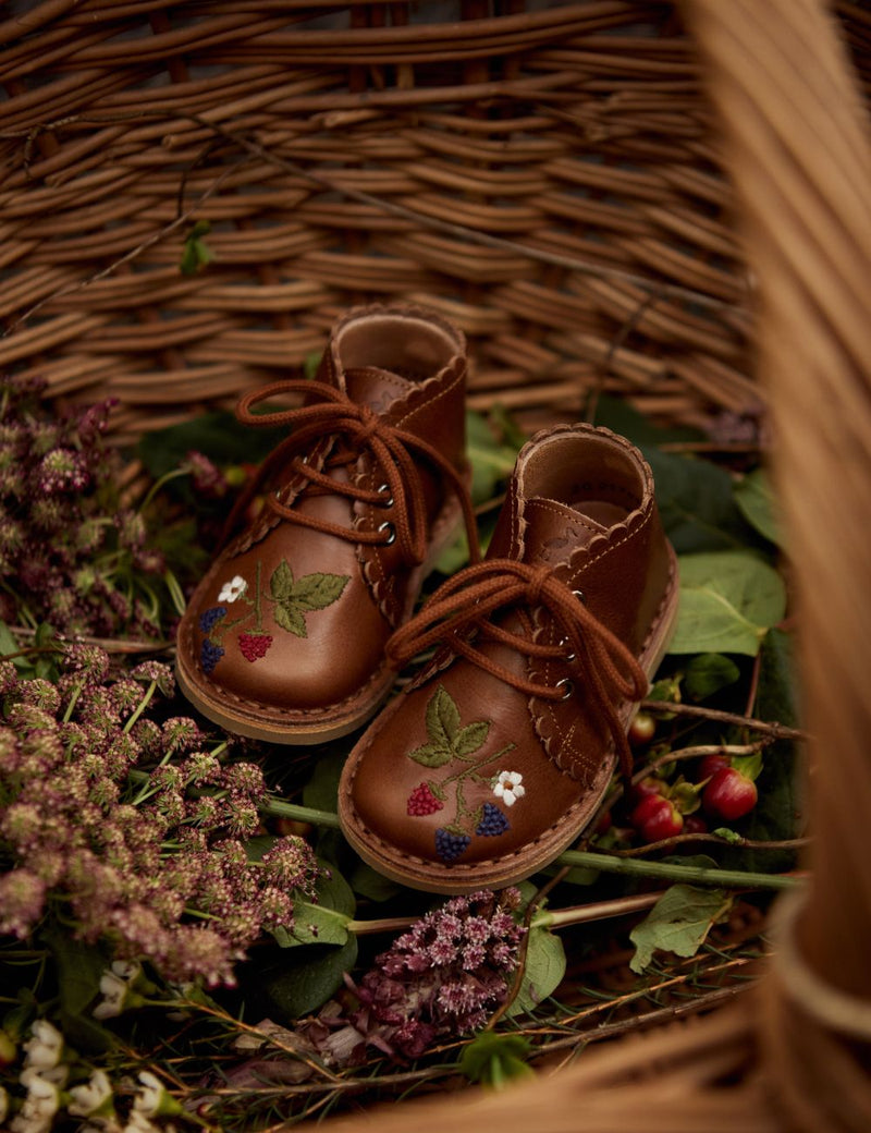Petit Nord Blackberries Scallop Boot Low Boot Shoes Hazelnut 069