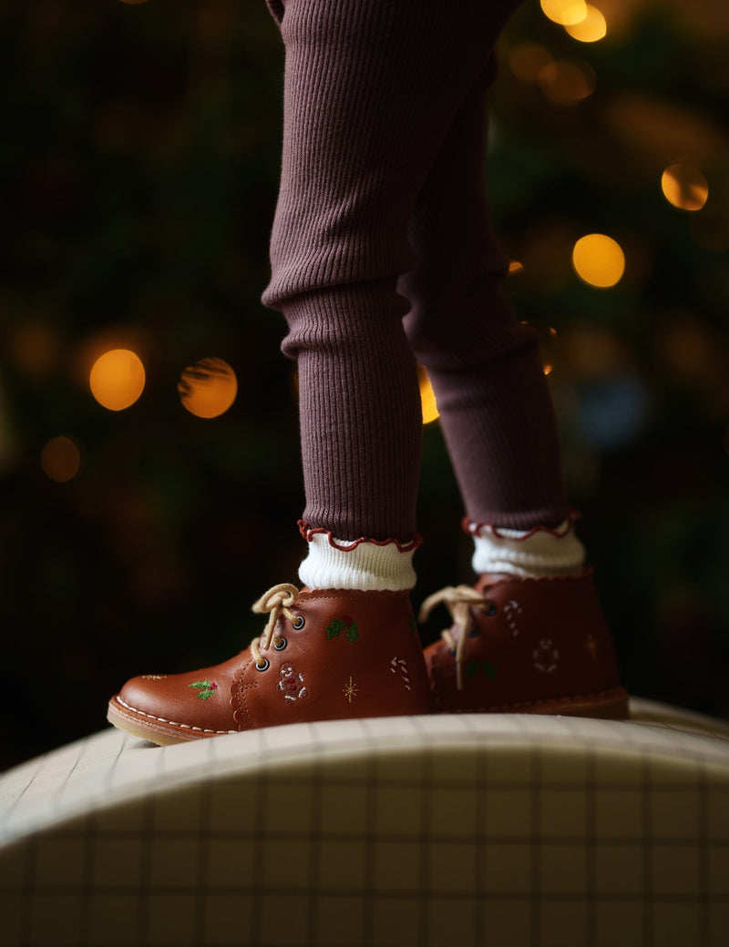 Petit Nord Christmas Scallop Boot Low Boot Shoes Cognac 002