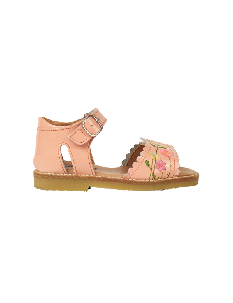 Petit Nord Flower Pop Scallop Velcro Sandal Sandals Blush 084