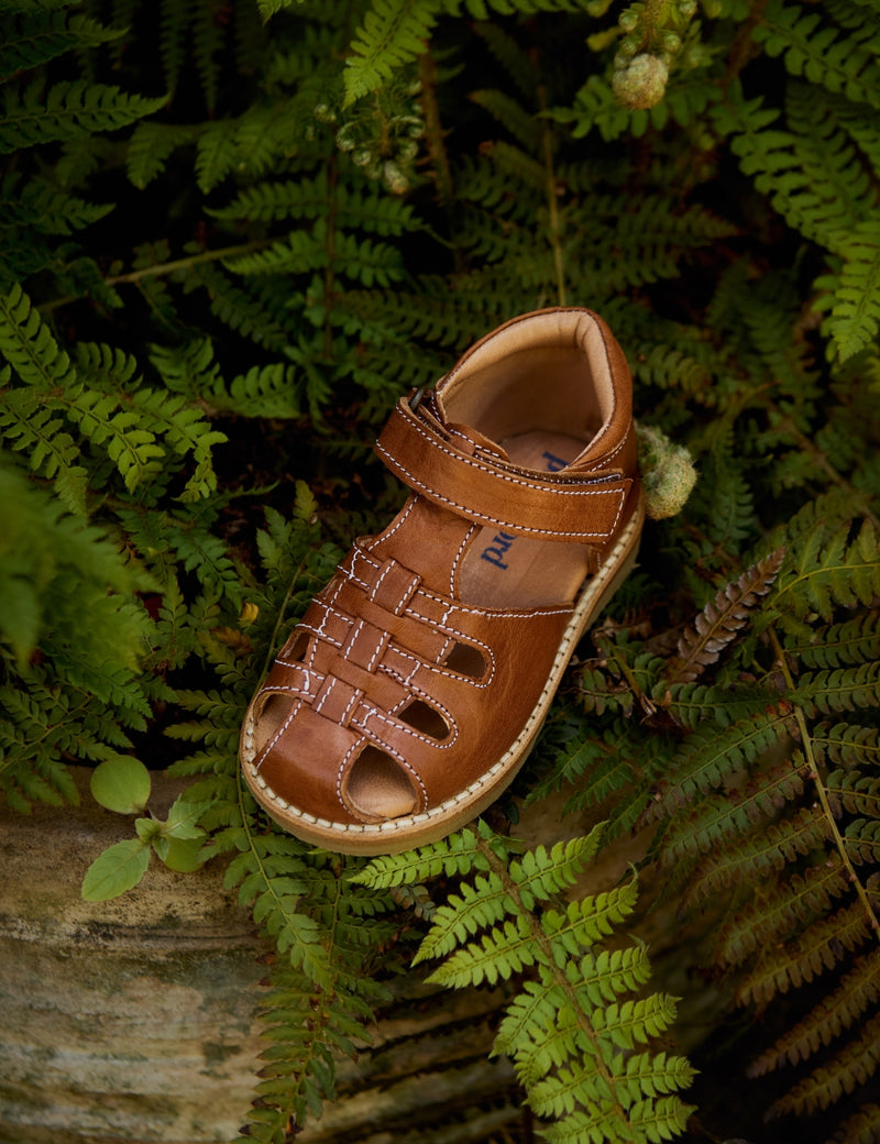 Petit Nord Oscar Sandal Sandals Cognac 002