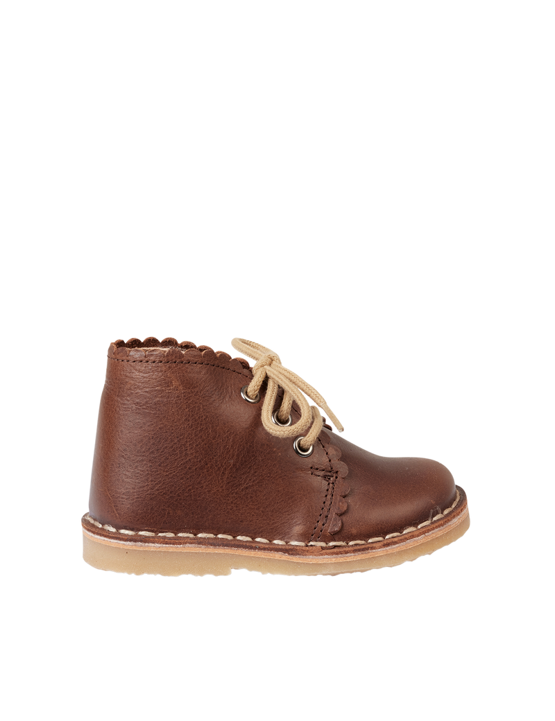 Petit Nord Scallop Boot Low Boot Shoes Hazelnut 069