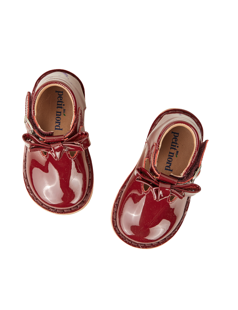 Petit Nord T-bar Bow T-bars and Ballerinas Cherry Patent 104