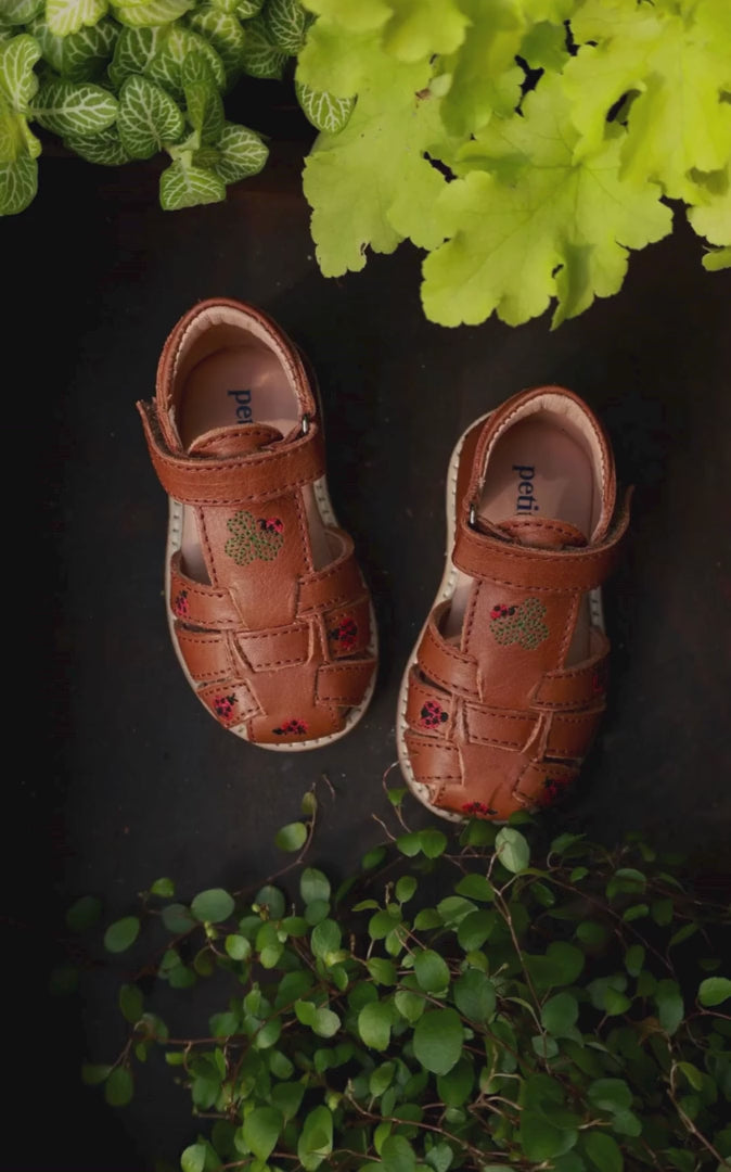 Petit Nord Ladybug Classic Sandal Sandals Cognac 002